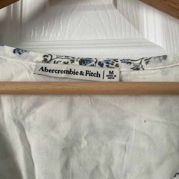 Abercrombie & Fitch Floral Blouse - Picture 4 of 4